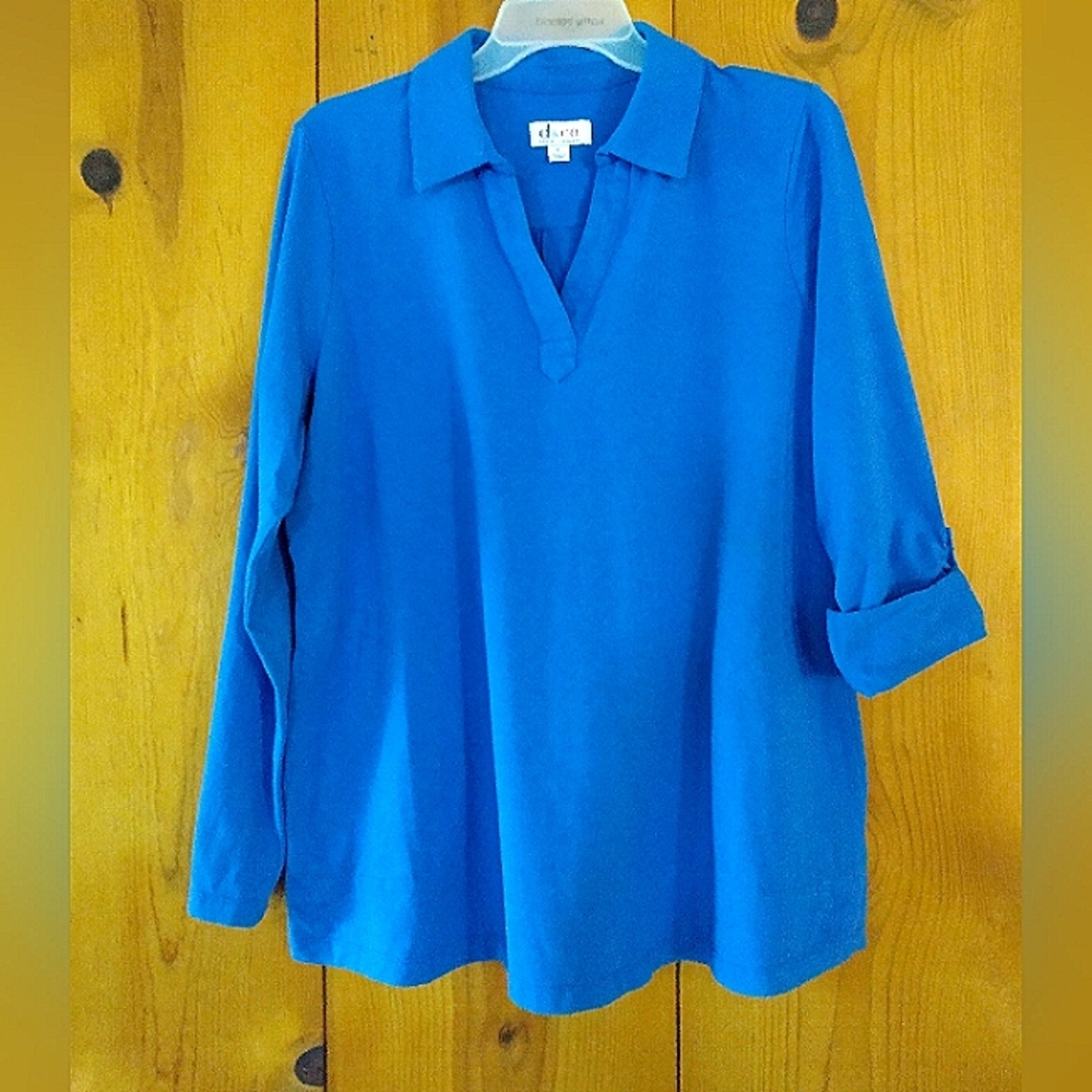 D&Co Collared VNeck Roll Tab Sleeve Top w/Pockets